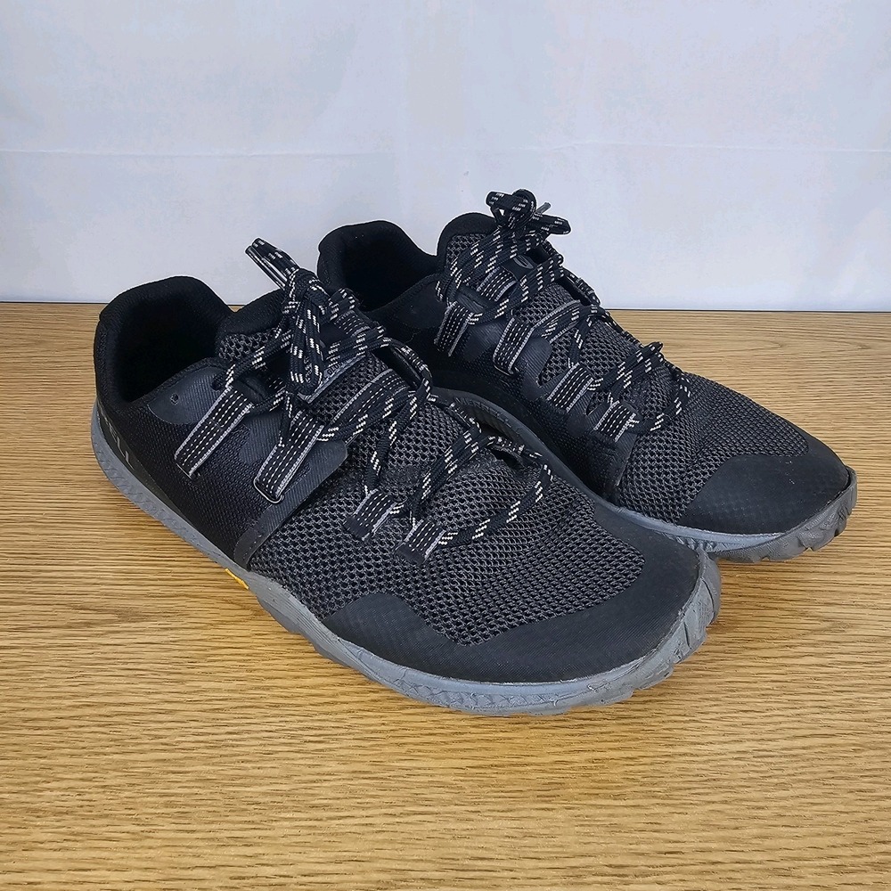 Merrell Trail Glove 6 Trail Barefoot Vibram Running Shoes Gray Black Mens‎  9.5